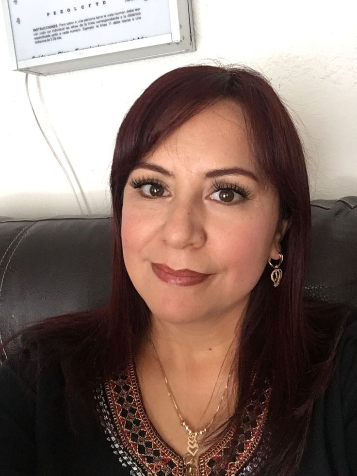 - Mariela, B. 40 Años